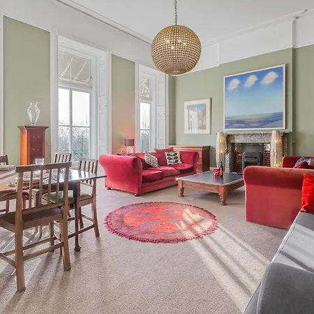 Holiday home Ultra Luxury 2 Bedroom By Altoluxoexperience Short Lets & Serviced With Free Wifi & Parking Bristol